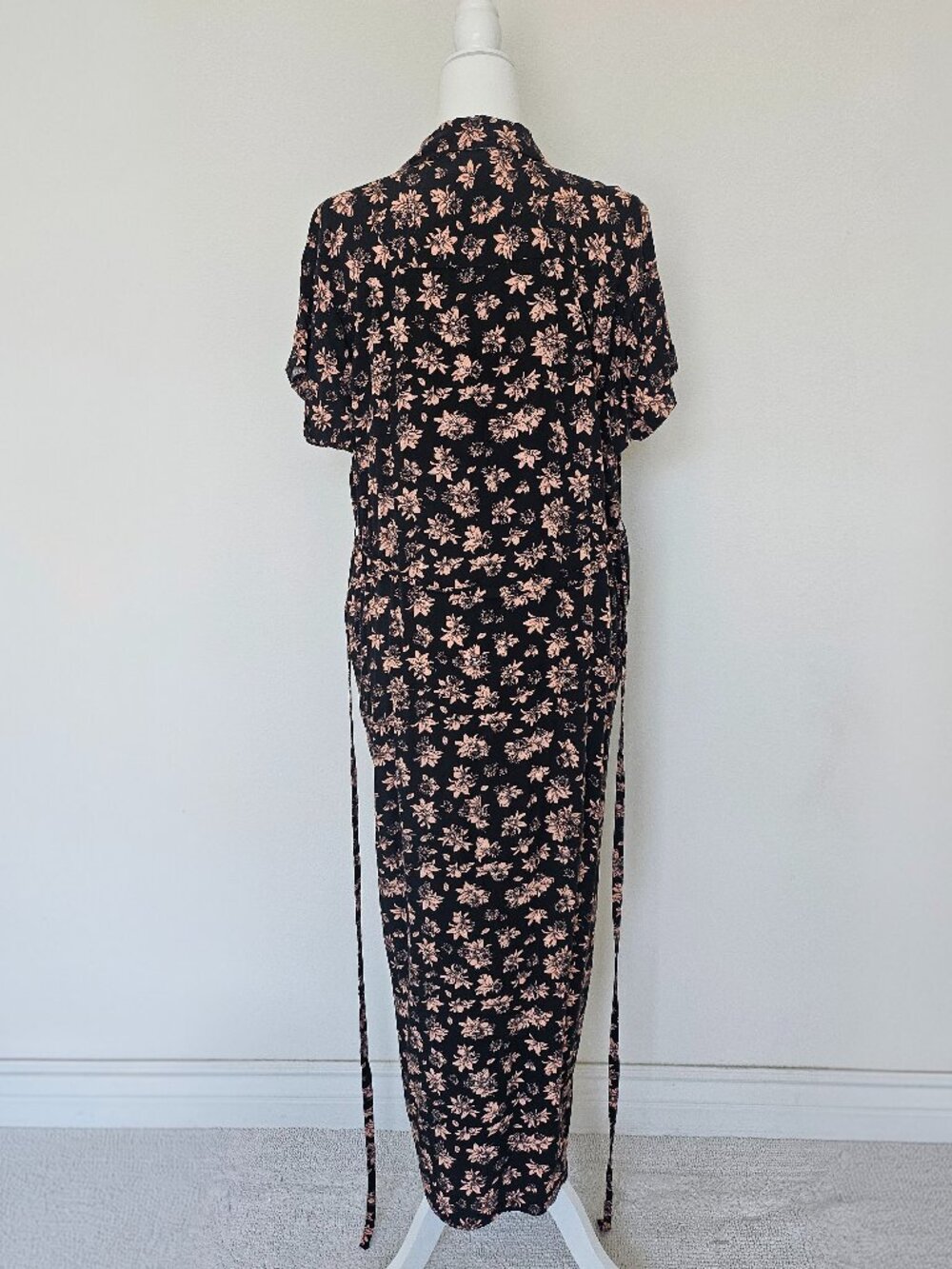 LuLaRoe Black Floral Button Front Maxi Dress Size M - Picture 5 of 12